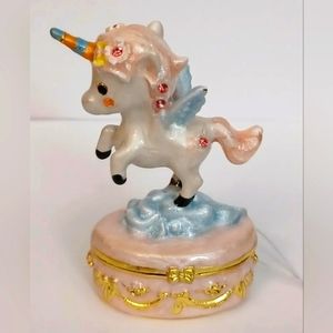 NWT Unicorn Trinket Box